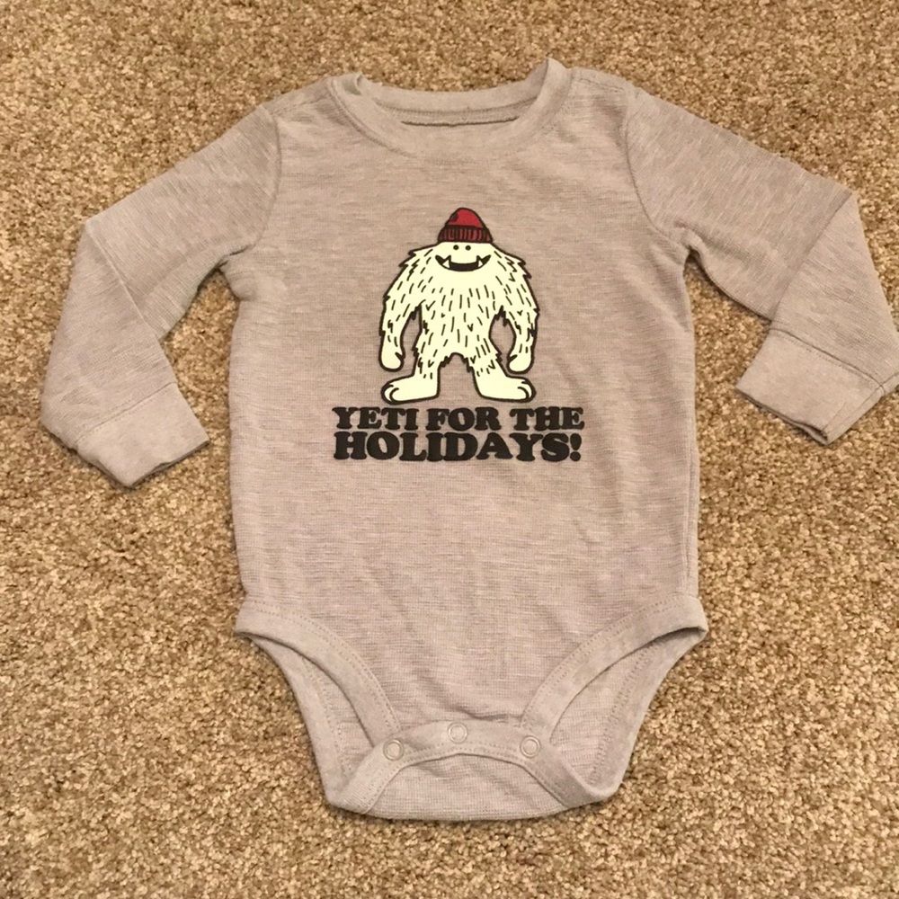 🎄Oshkosh thermal long sleeve Yeti holiday onesie